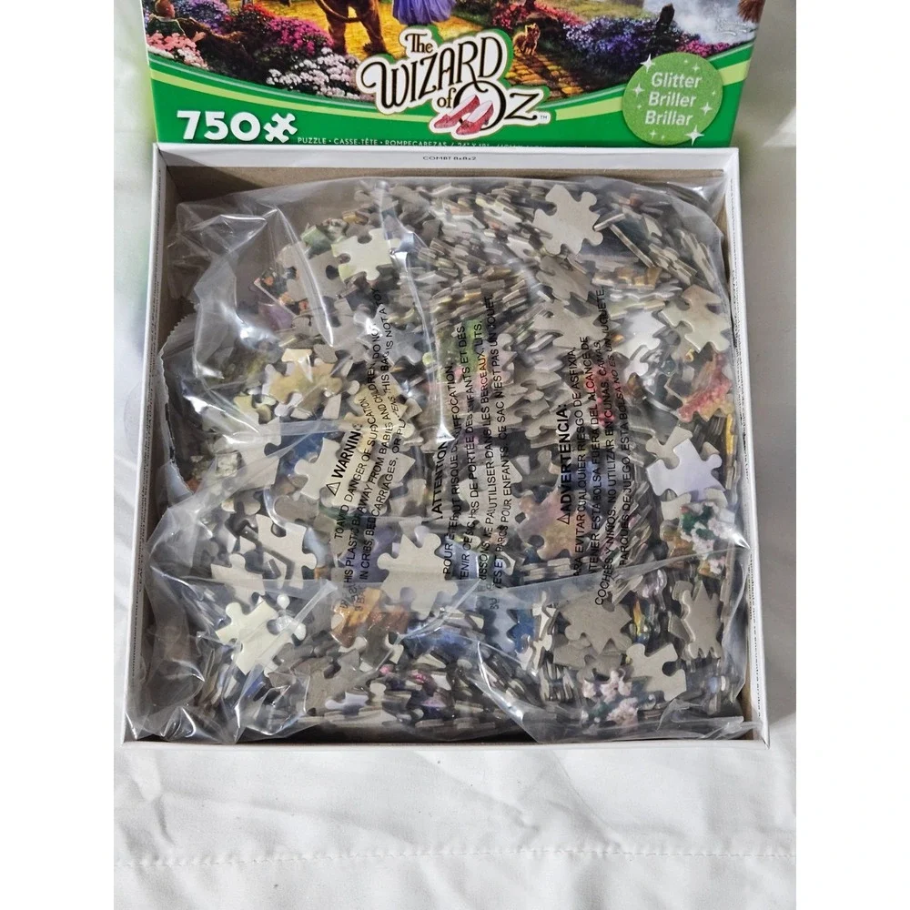 NEW Thomas Kinkade Glitter Edition The Wizard Of OZ Puzzle 750 Pieces‎